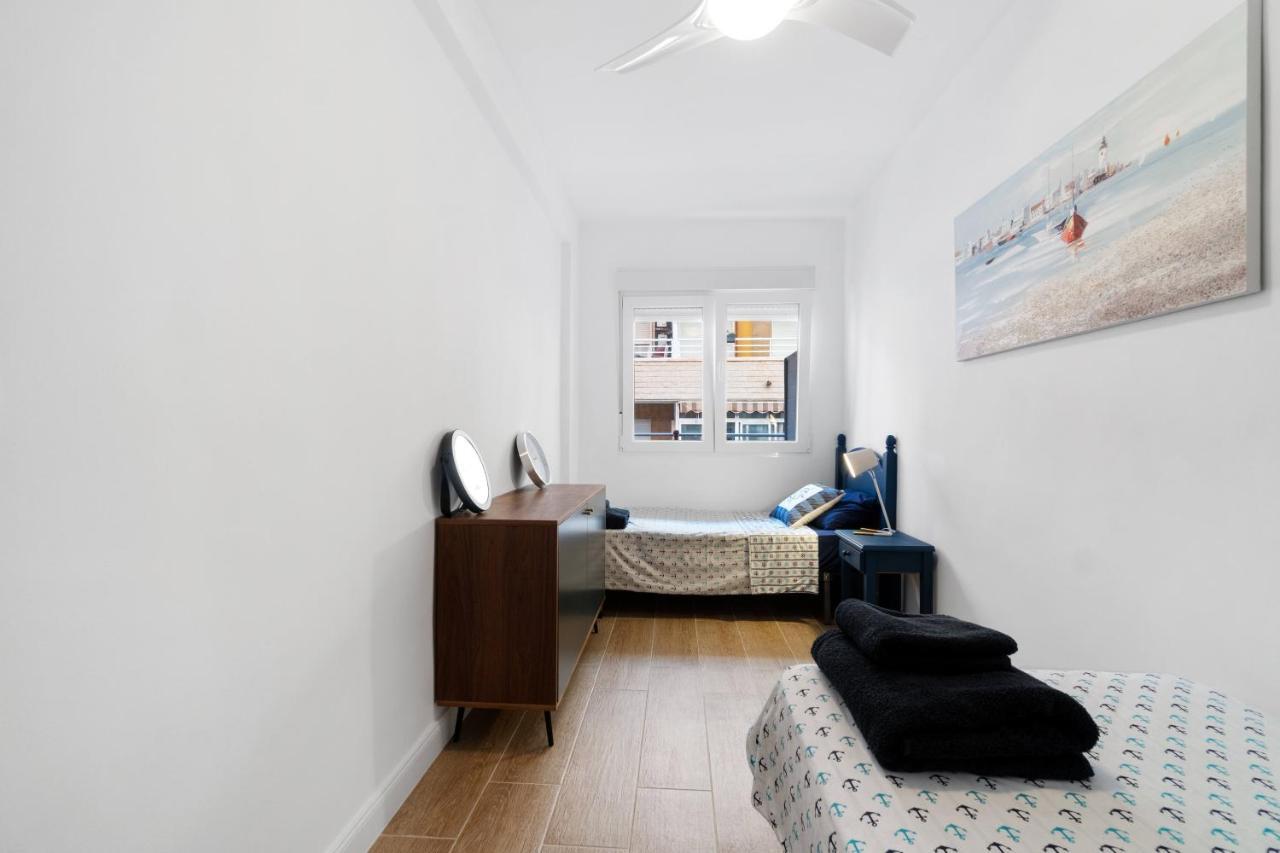 Marina Apartament Torrevieja Ngoại thất bức ảnh